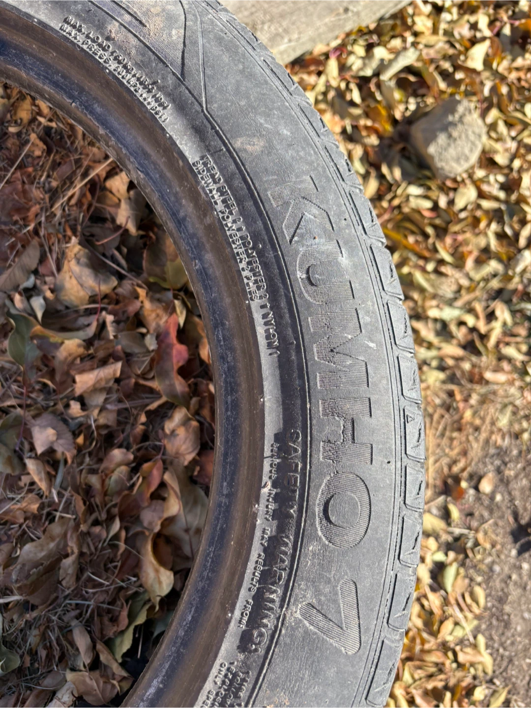 Kumho Rugen Premium Tire 225/55R18 98H - photo 4