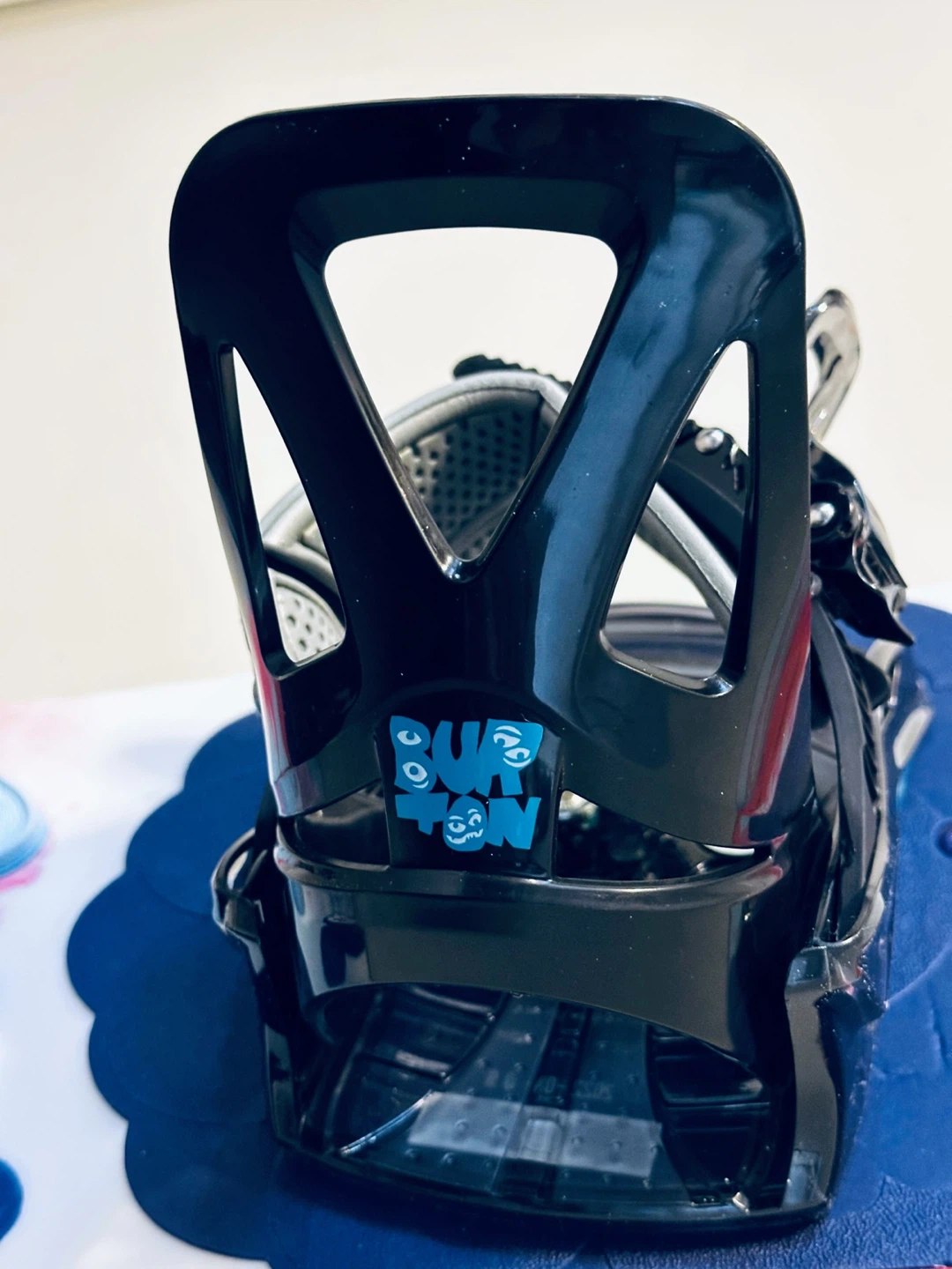 Burton Chicklet 120 Snowboard with Bindings - photo 5