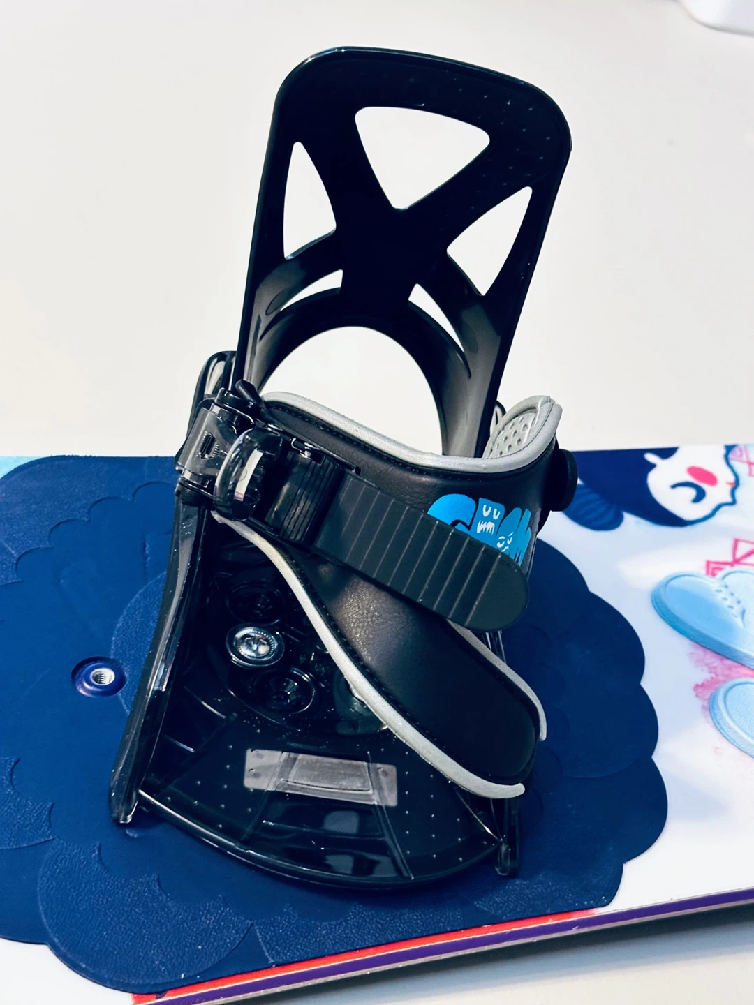 Burton Chicklet 120 Snowboard with Bindings - photo 4