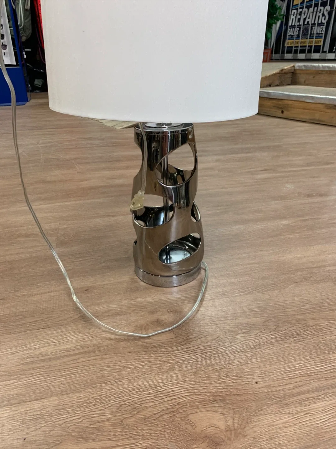 Silver Table Lamp with White Shade image indicator(2)