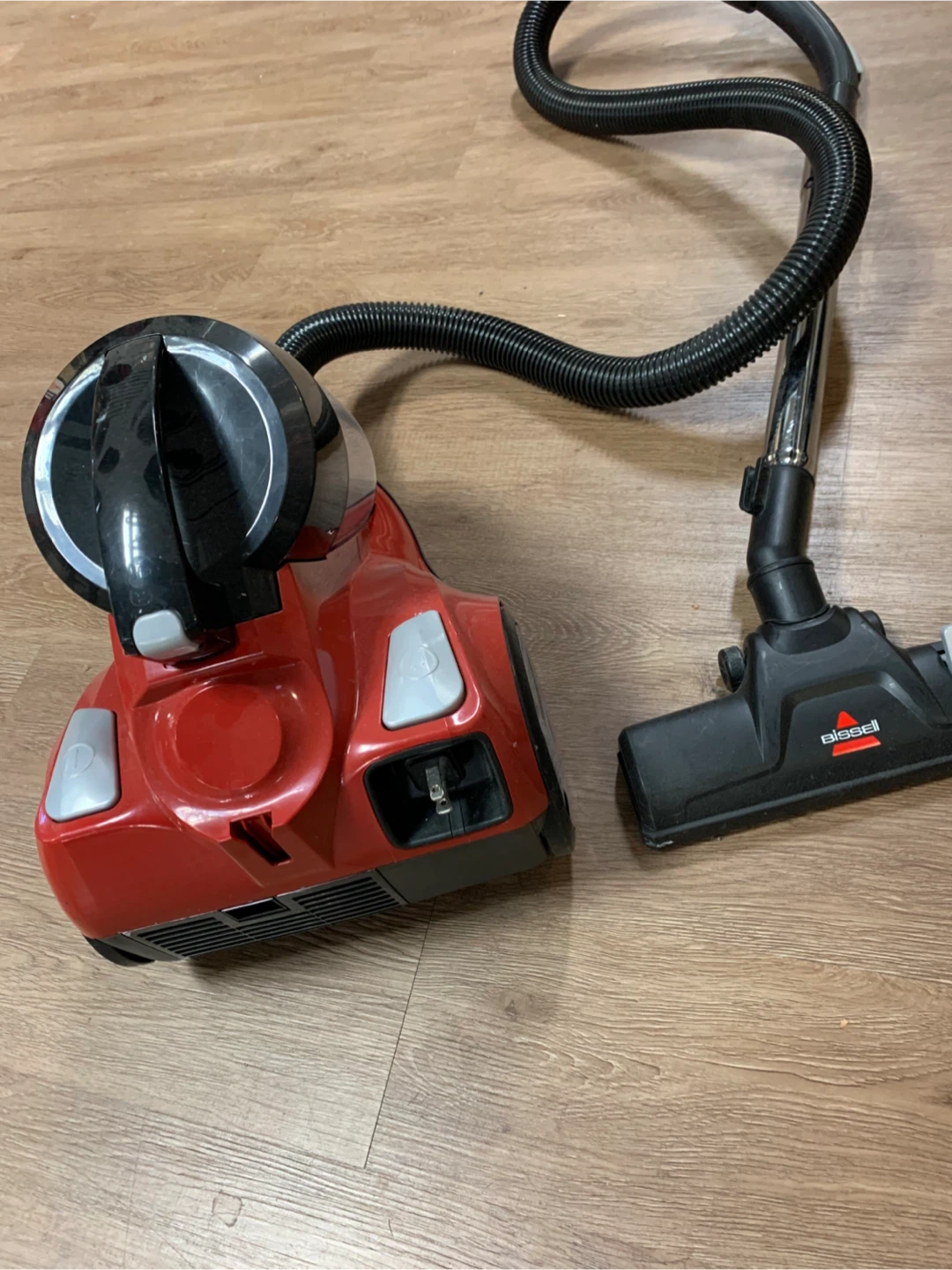 Bissell Zing II Bagless Canister Vacuum - Red - photo 3
