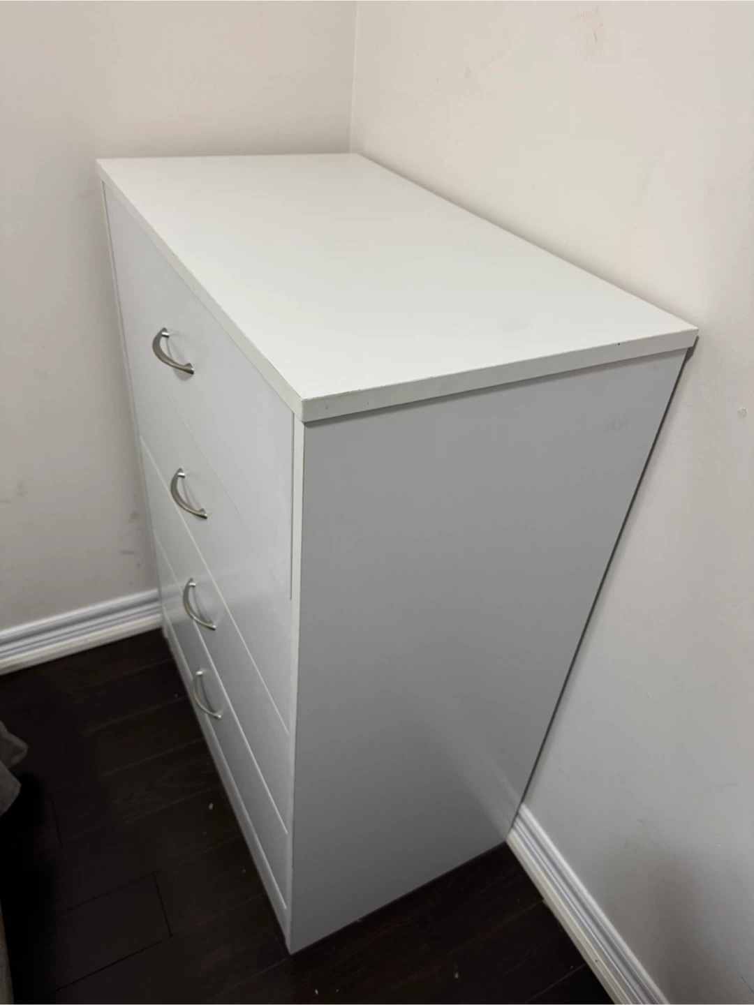White 4-Drawer Dresser