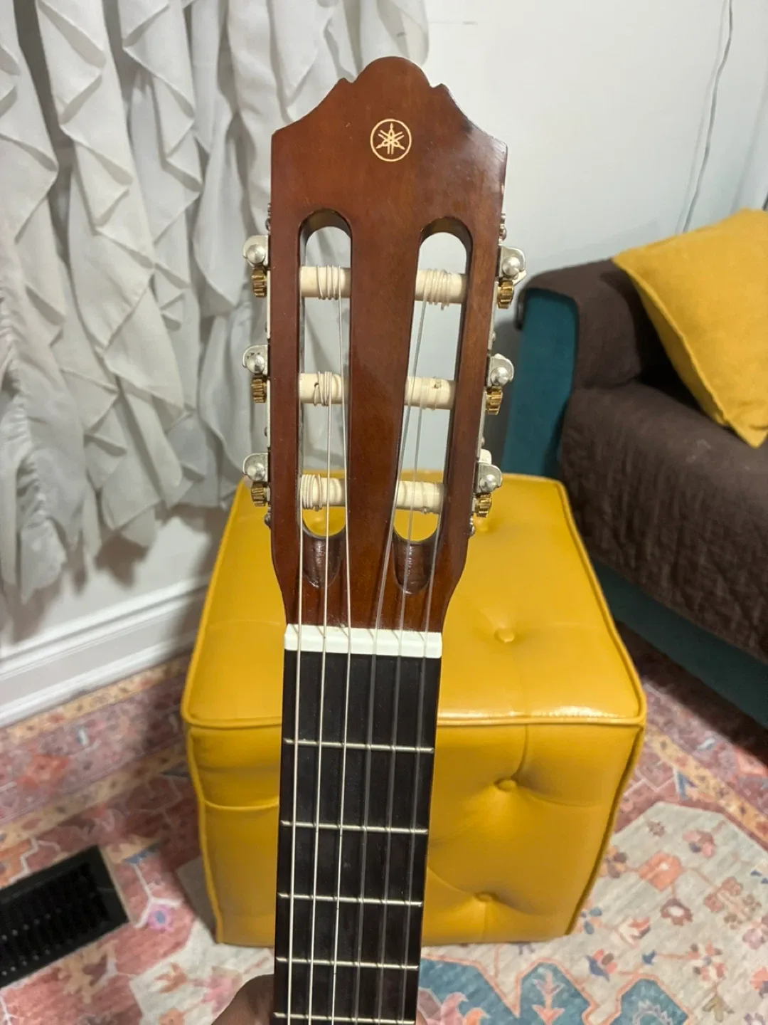 Yamaha C40 Classical Guitar image indicator(3)