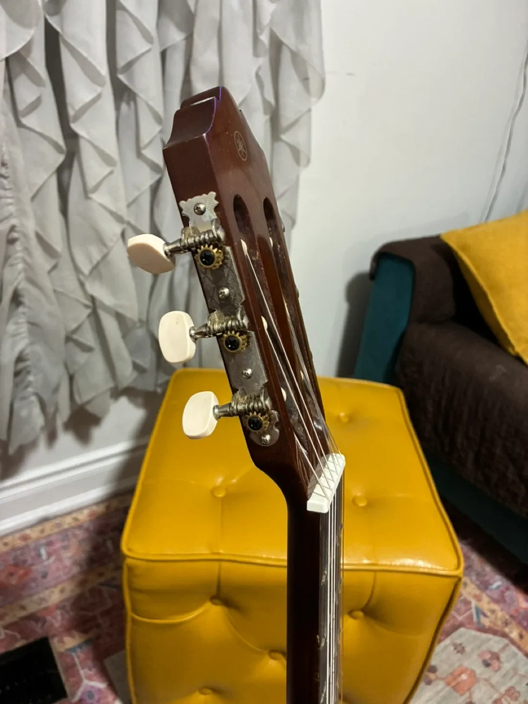 Yamaha C40 Classical Guitar image indicator(4)