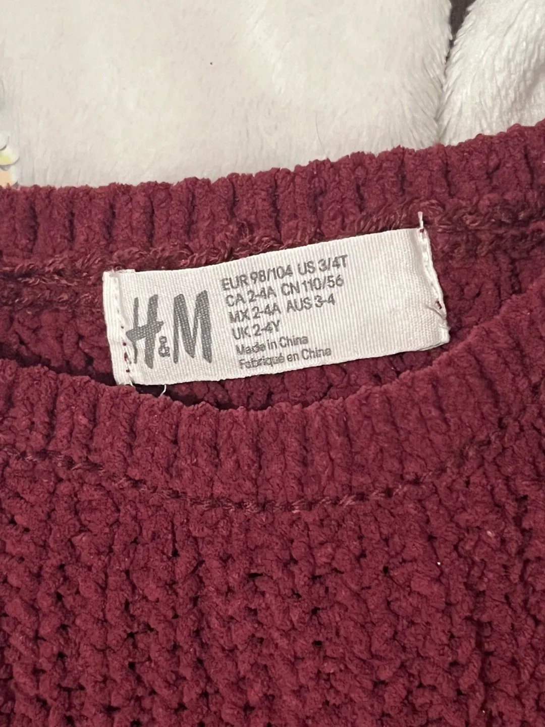 H&M Sweaters Size 3/4T image indicator(2)