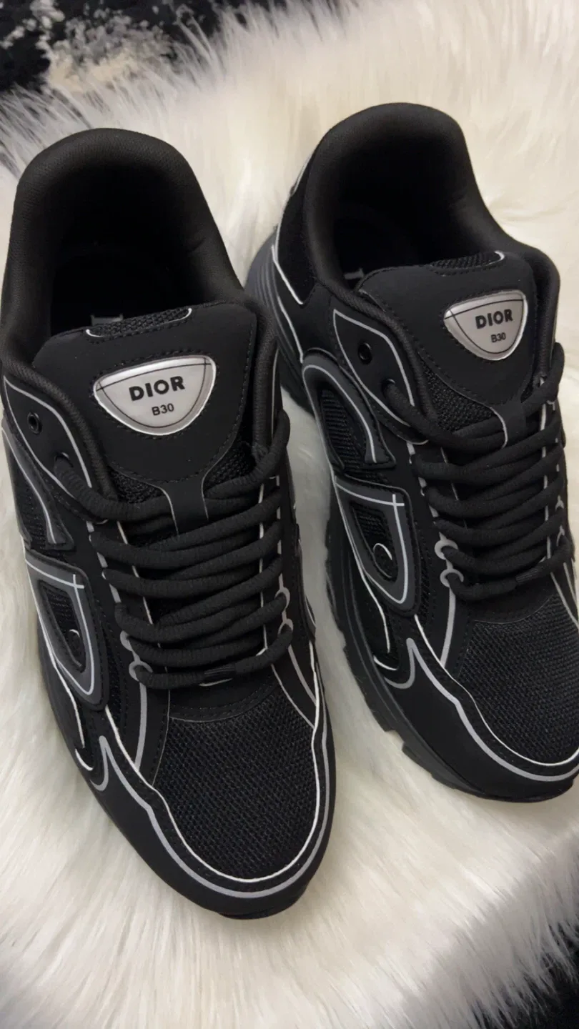 1:1 Dior b30 image indicator(4)