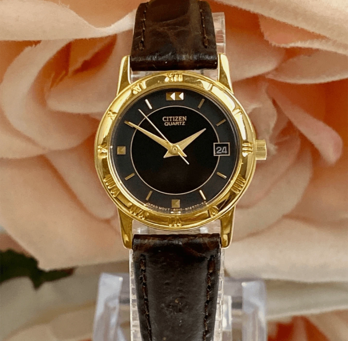 Vintage Citizen Gold-Tone Black Dial Ladies
