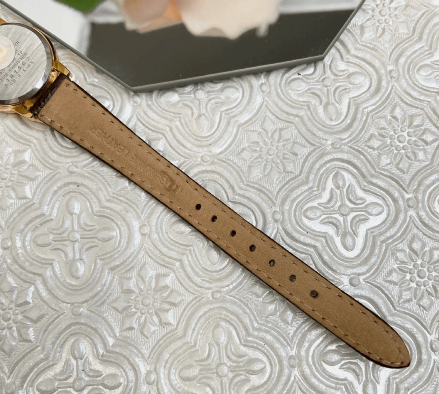 Vintage Citizen Gold-Tone Black Dial Ladies - photo 4