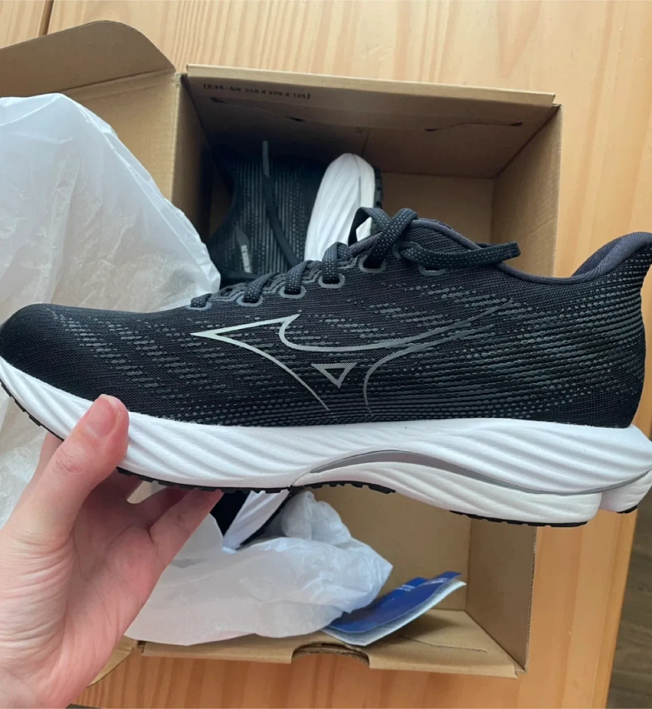 Women’s Mizuno Running shoes thumbnail