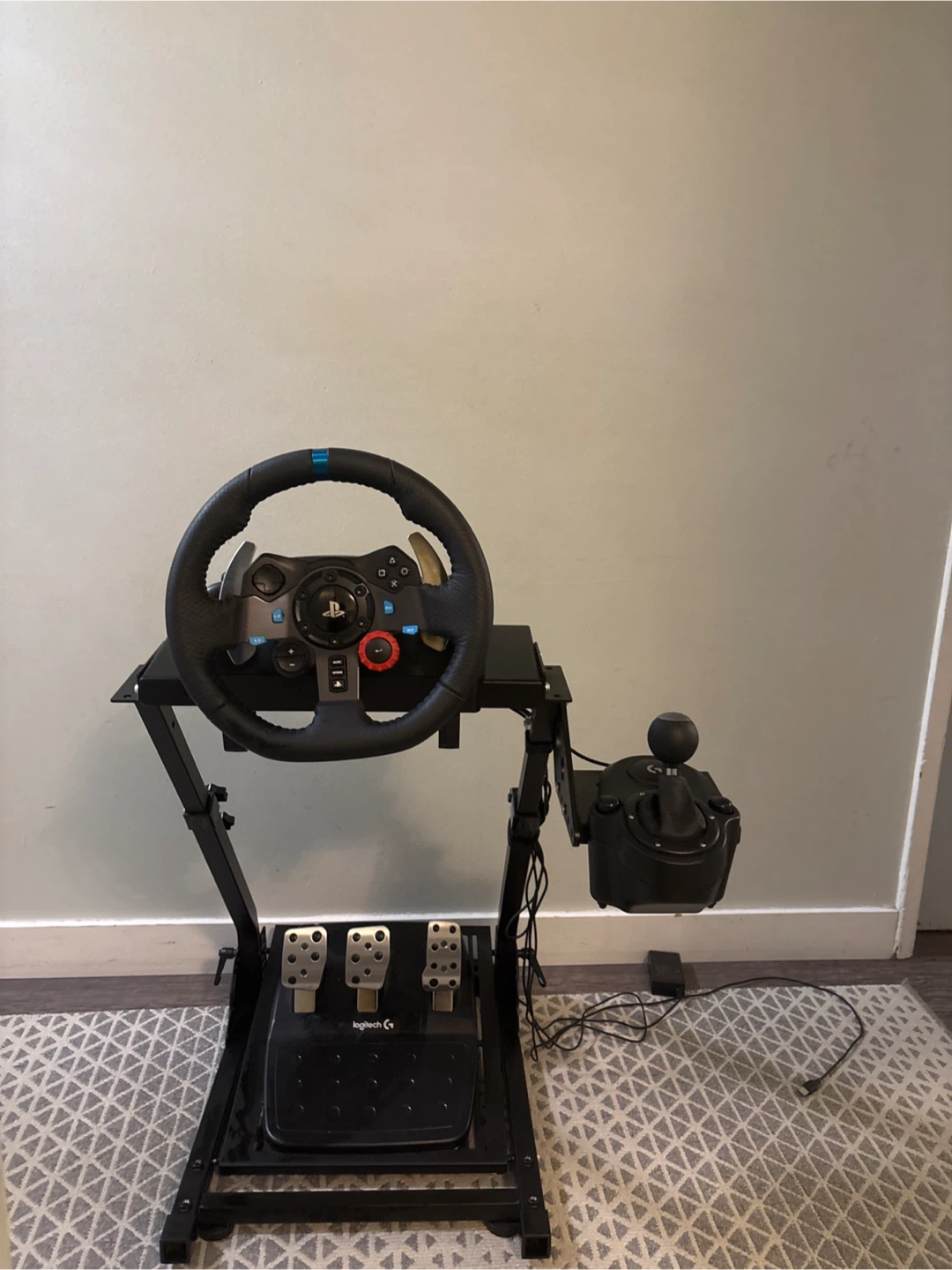 Logitech G Racing Wheel and Stand G 29