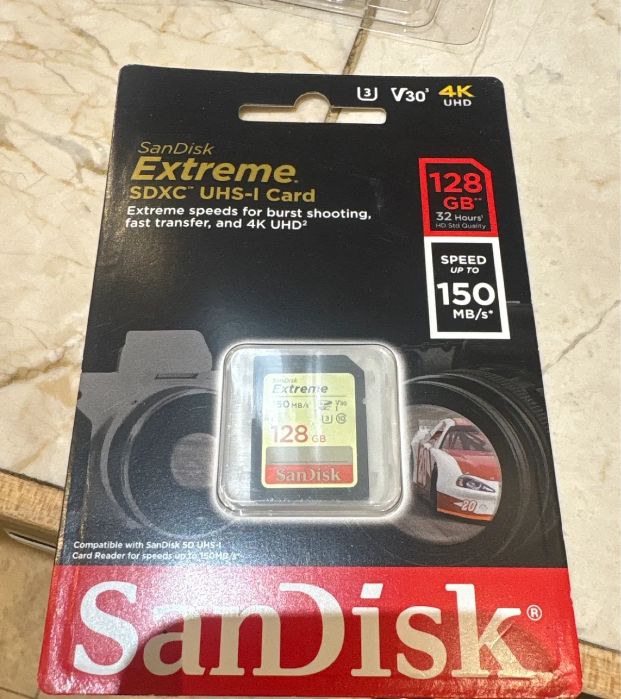 SanDisk Extreme 128GB SDXC UHS-I Card - New thumbnail