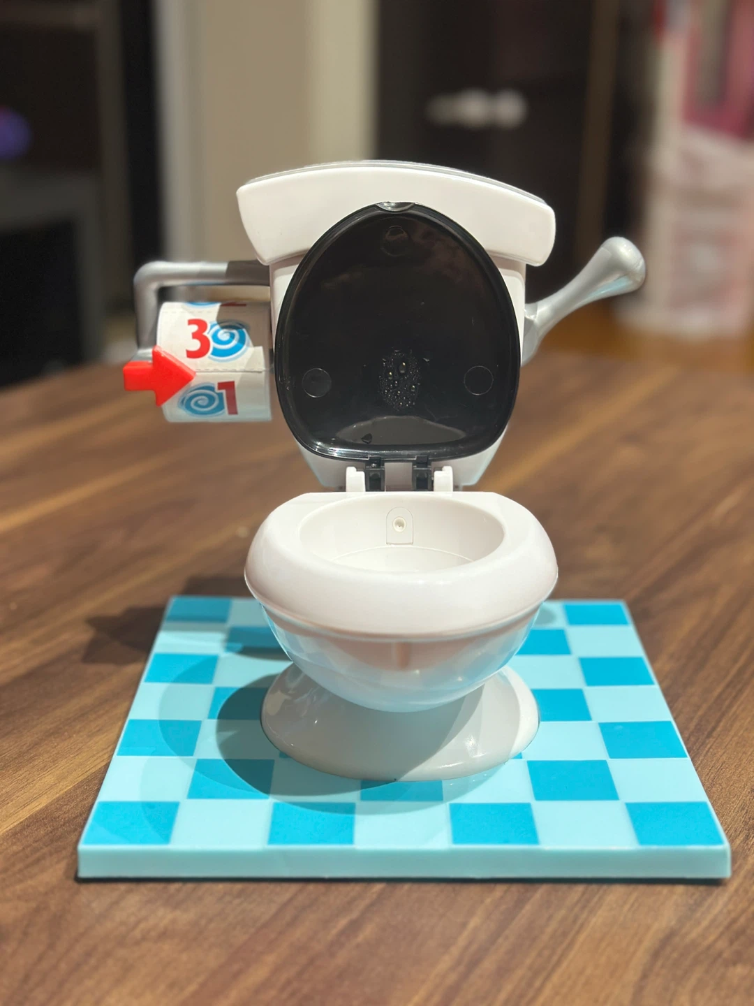 Flushin' Frenzy Toilet Game - photo 3