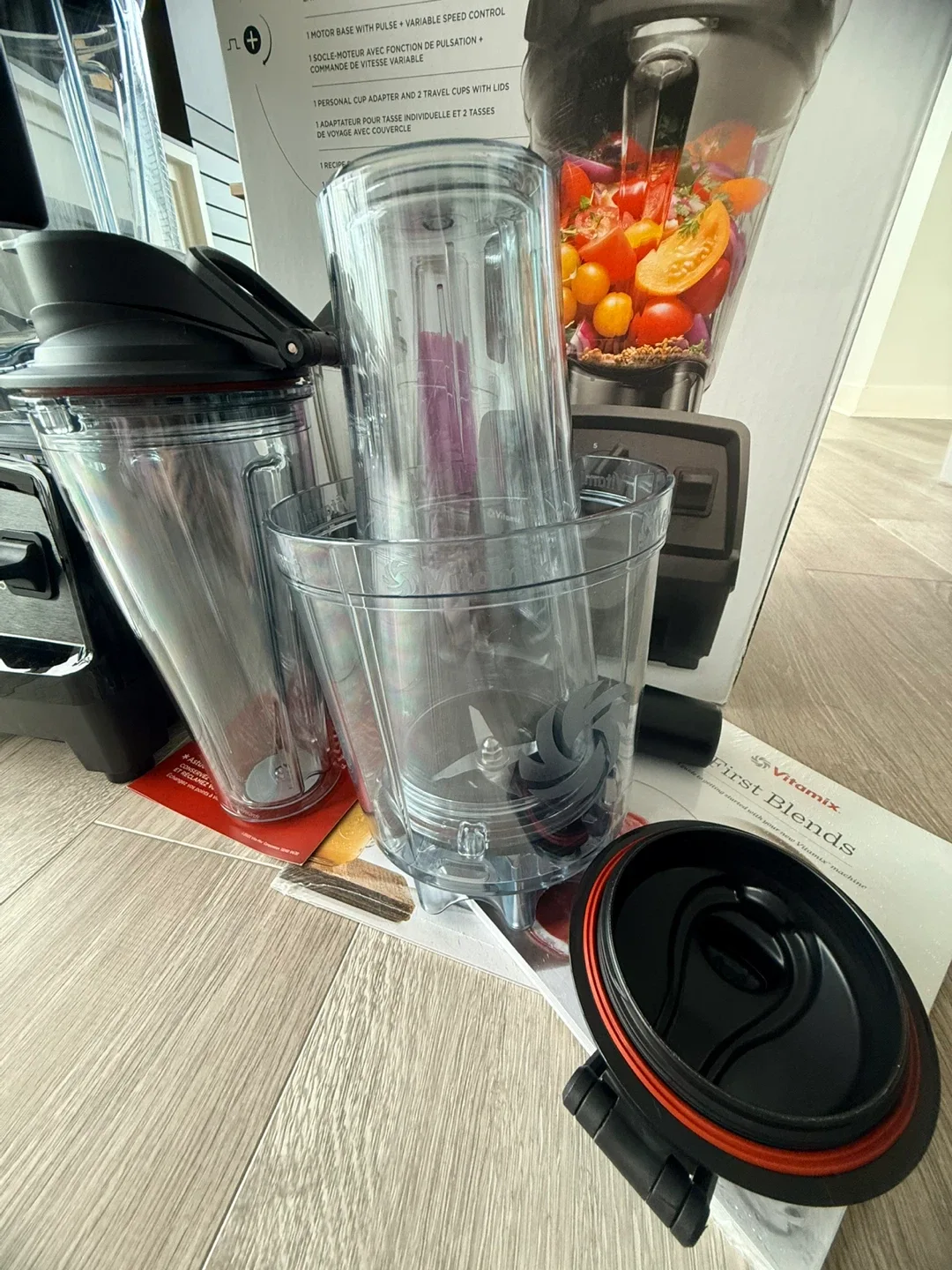 $200 Vitamix E320 Explorian Series Blender image indicator(4)
