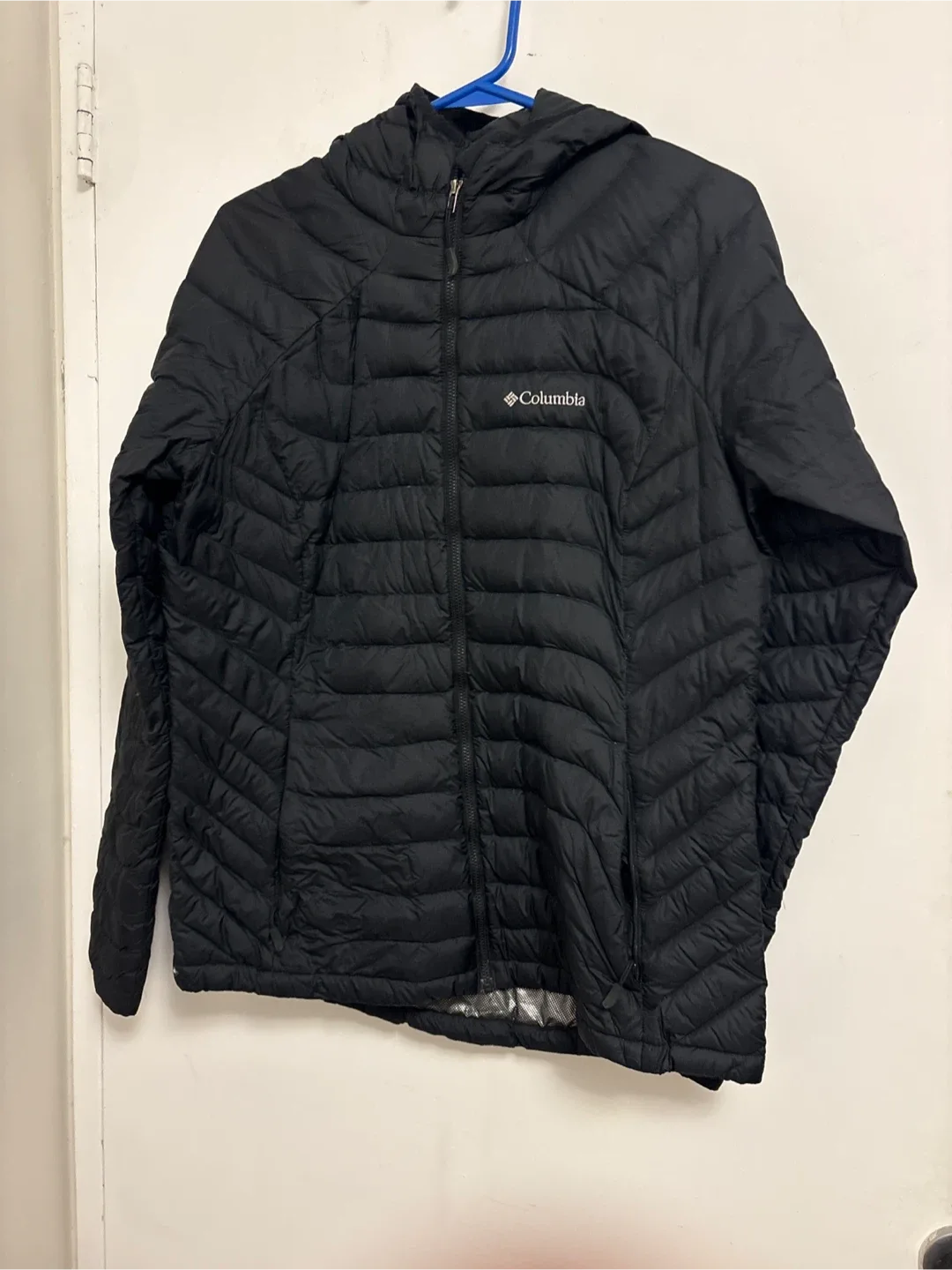 Columbia Black Puffer Jacket (woman)