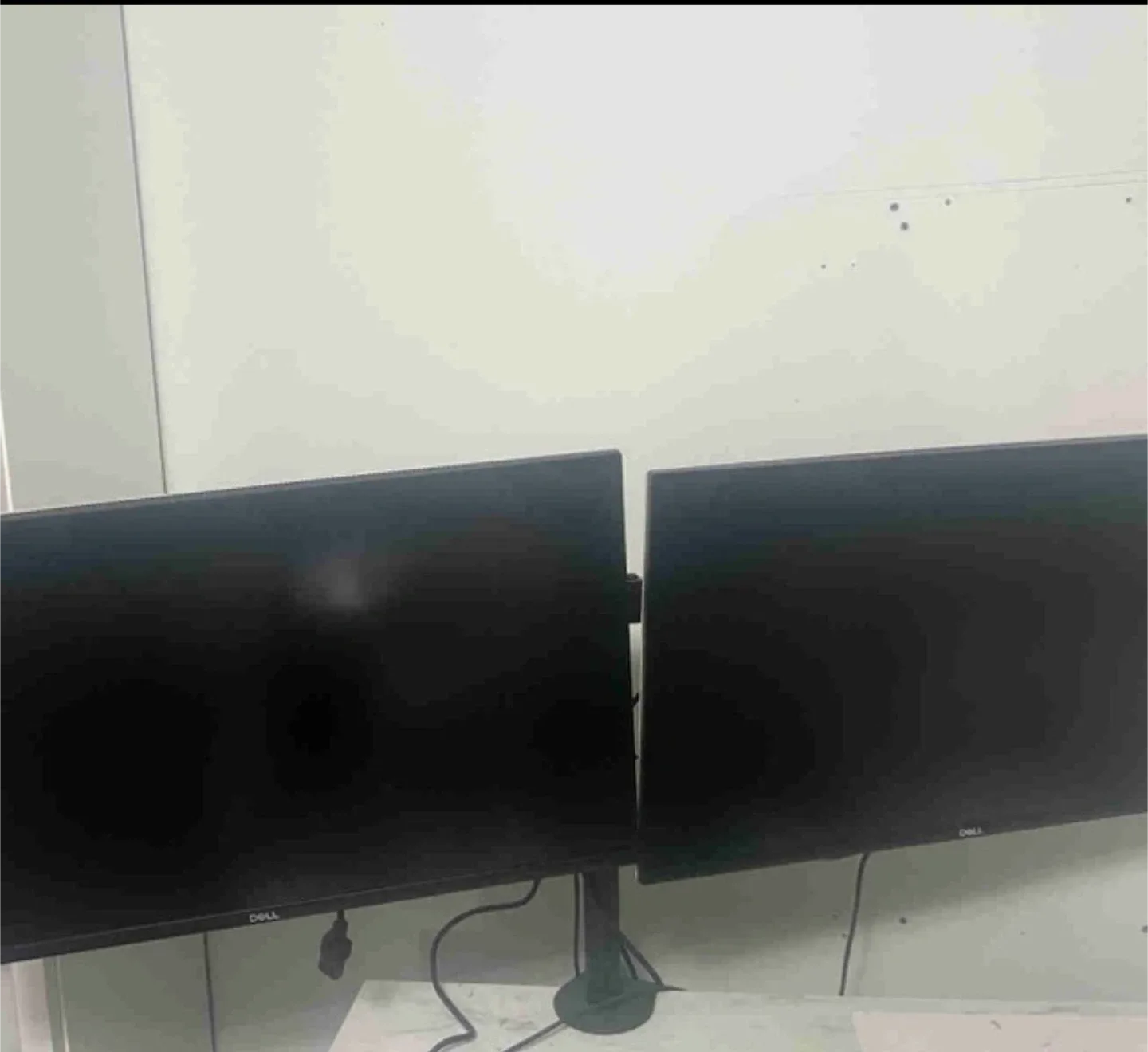 Dell Monitors - Dual Monitor Setup