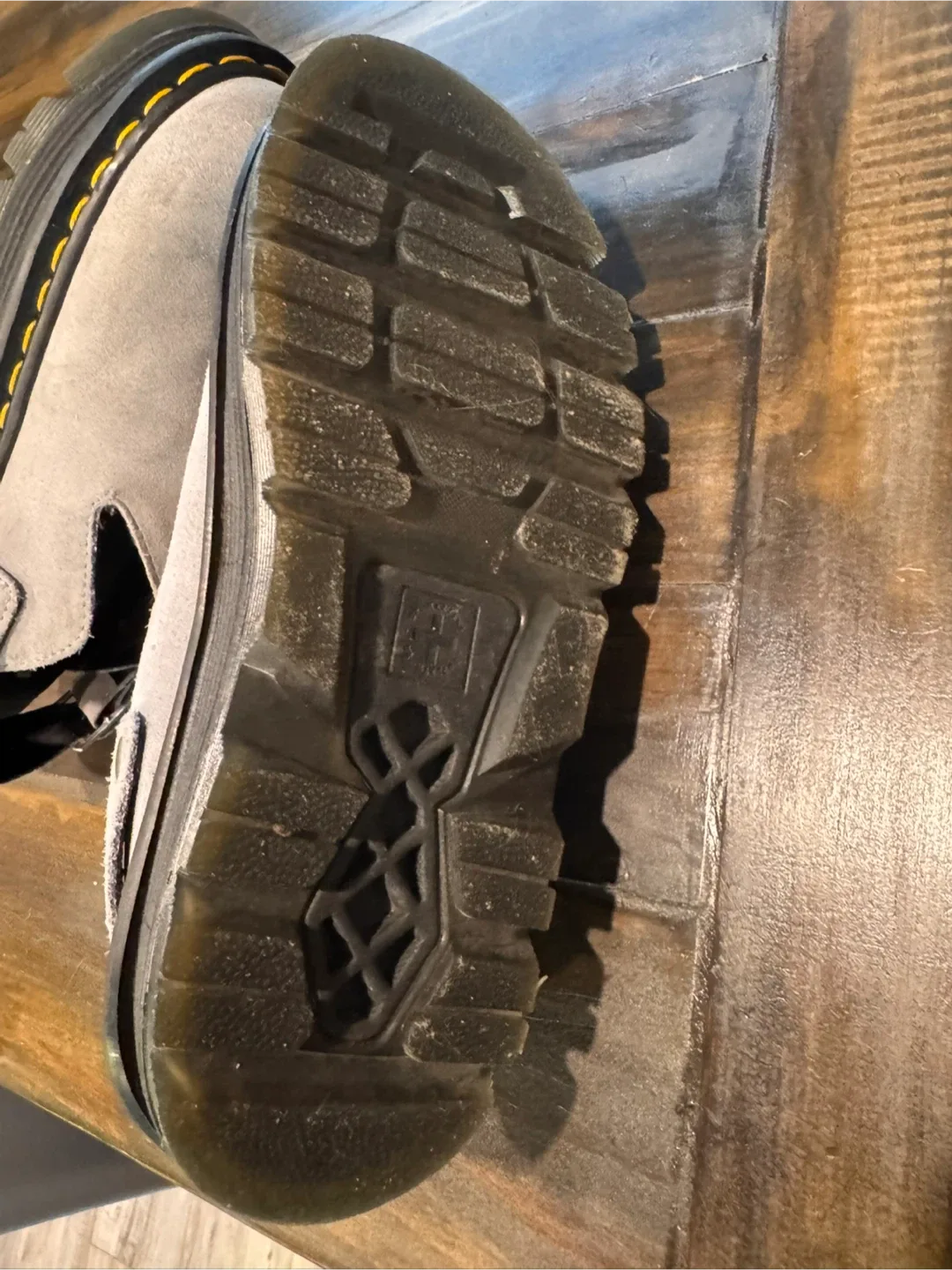 Dr. Martens Zebzag Mule - US 8/9 image indicator(4)