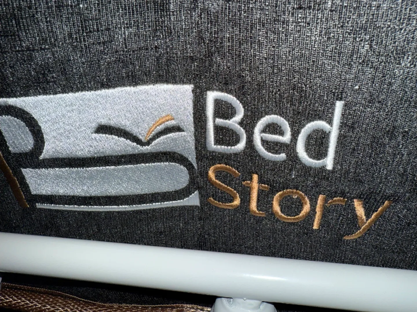 BedStory Full Size mattress and Metal black Bed Frame image indicator(2)