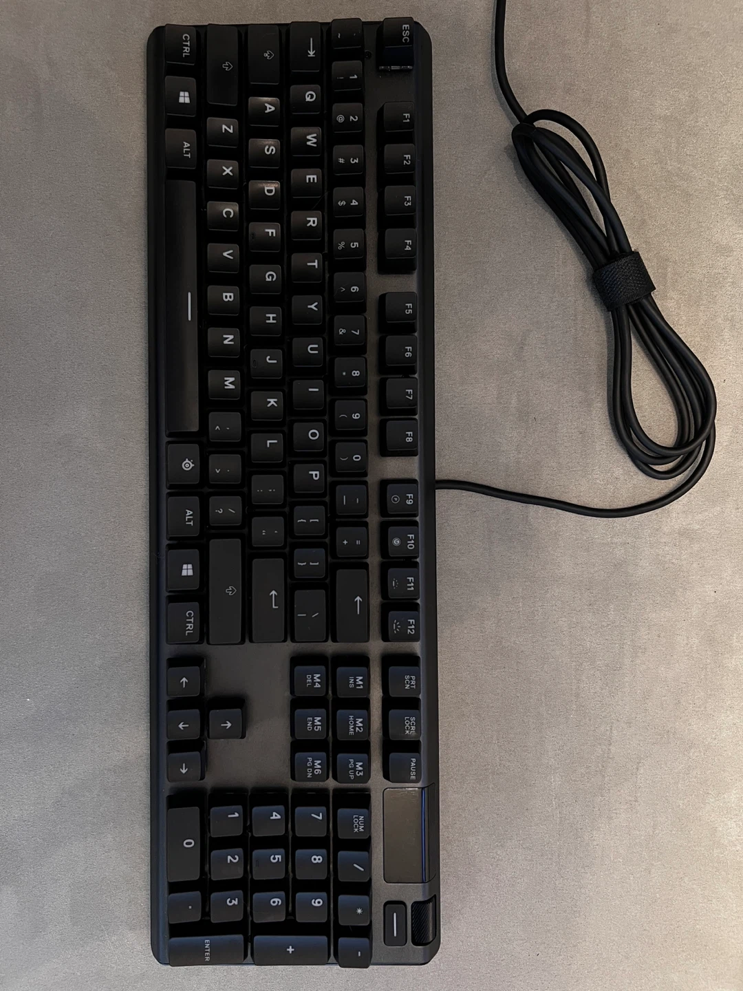 Corsair SteelSeries Apex 5 Mechanical Keyboard