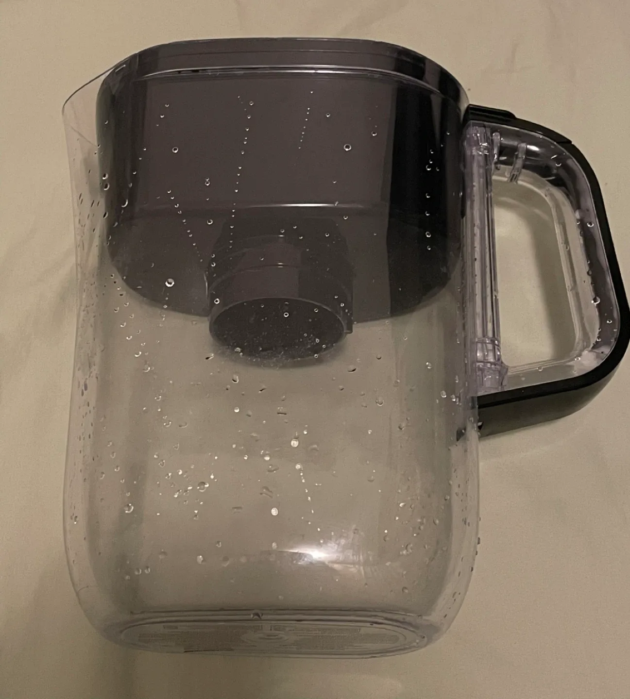 Water Filter Pitcher with 2 new filter