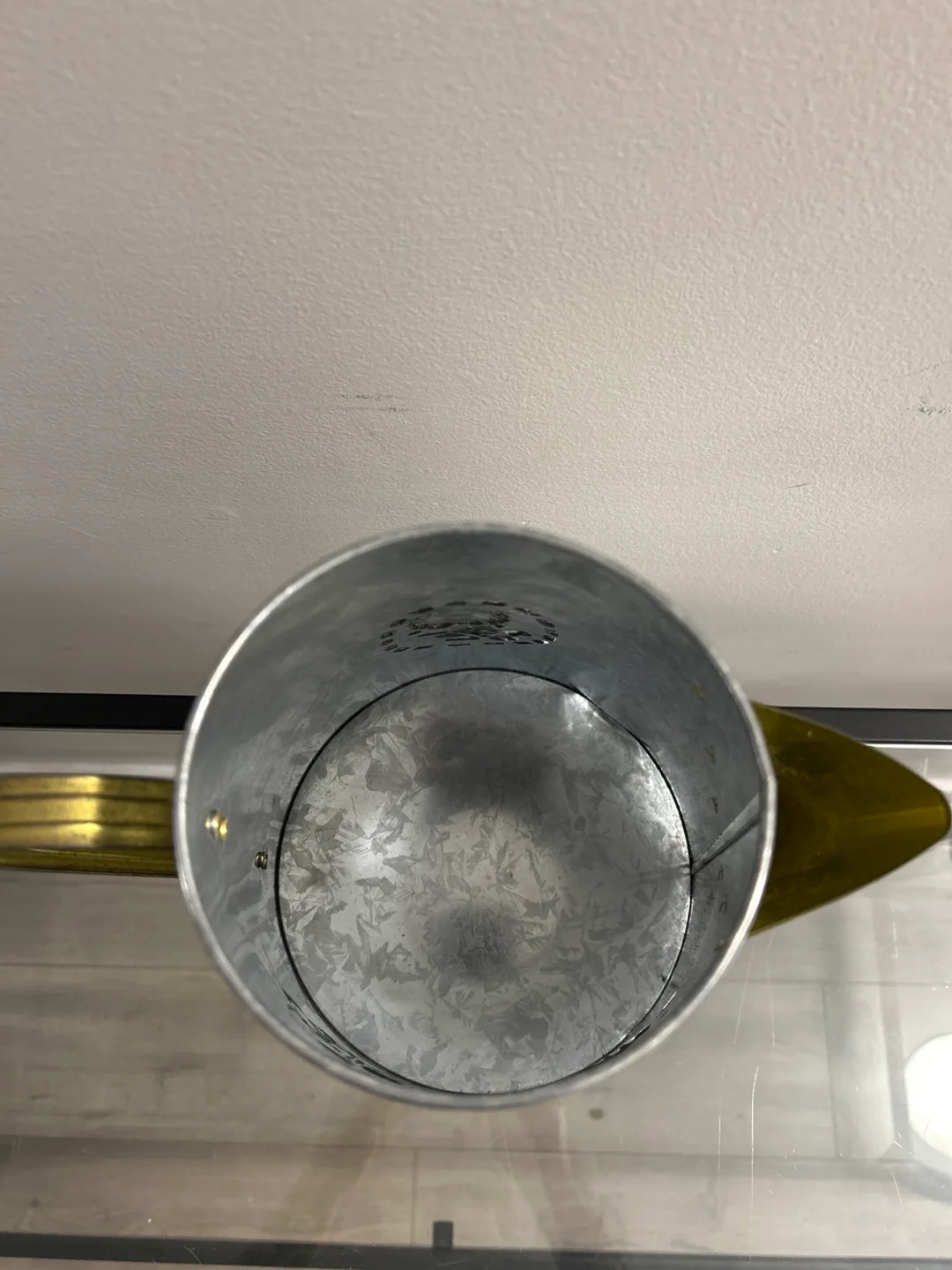 Annie's Pride Butter Flavoured Popcorn Decorative Container image indicator(2)