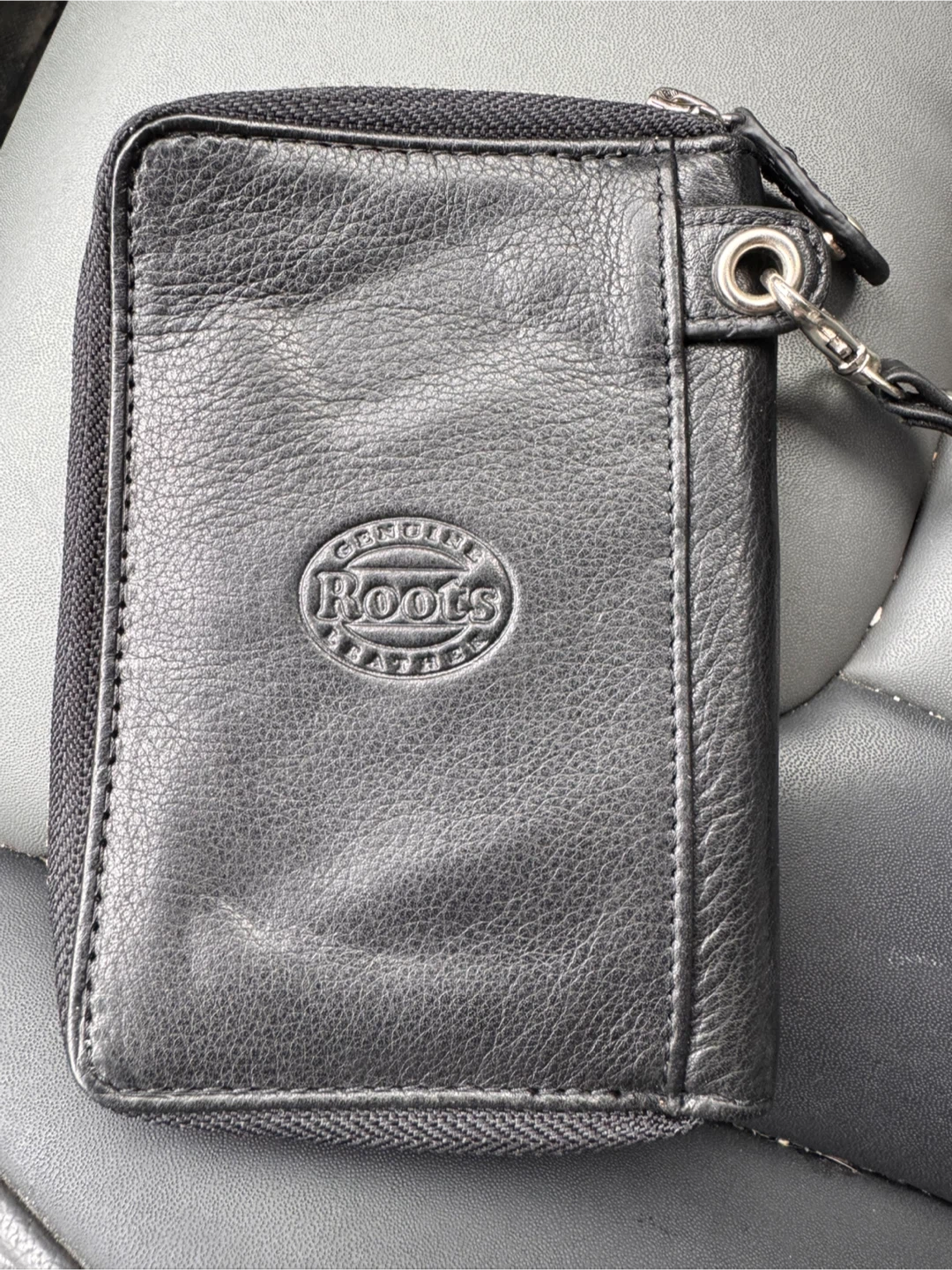 Roots Genuine Leather Wallet - photo 2