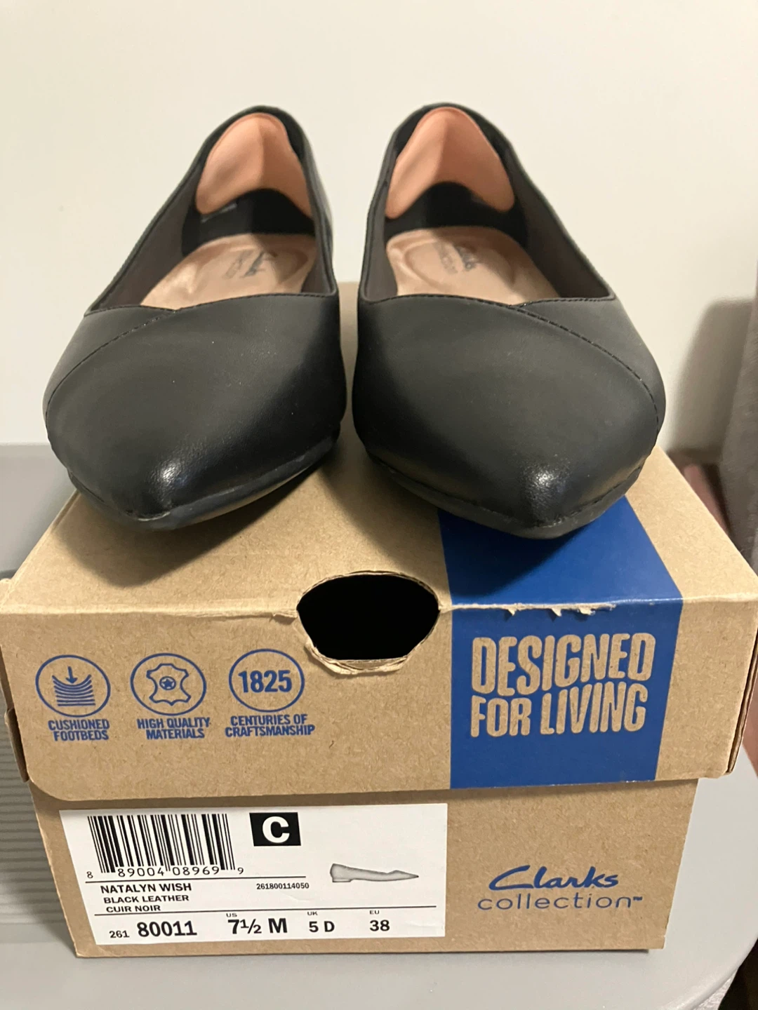 Clarks Black leather pointed-toe flats - Size 7.5 - photo 5