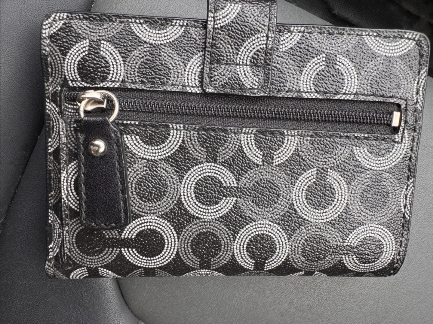 Coach Wallet - Black/Silver image indicator(2)