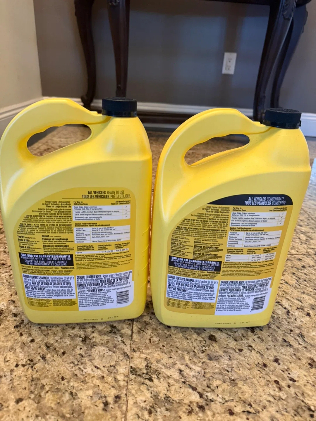 Prestone Antifreeze Coolant - 3.78L Jugs image indicator(3)