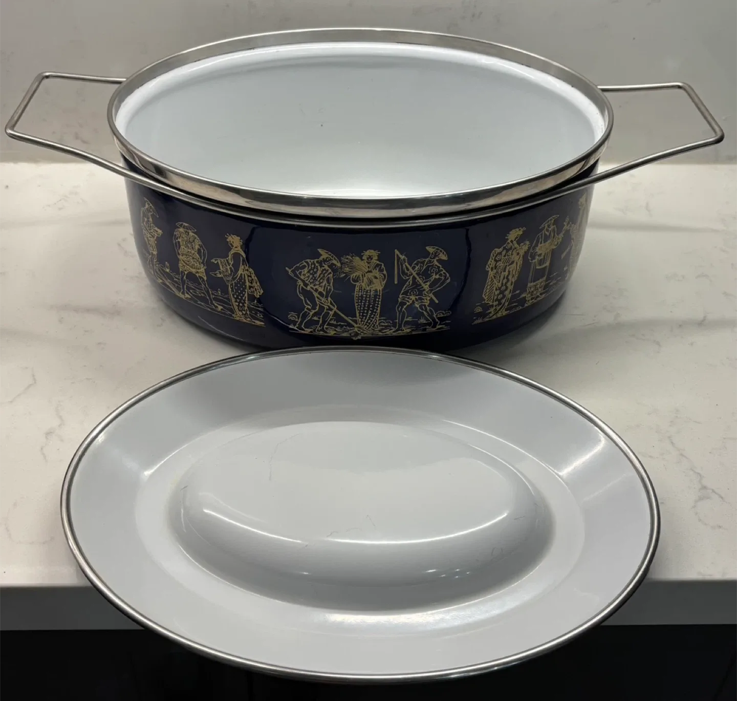 Vintage 1970’sSiltal Italy Enamel Casserole Dish image indicator(4)