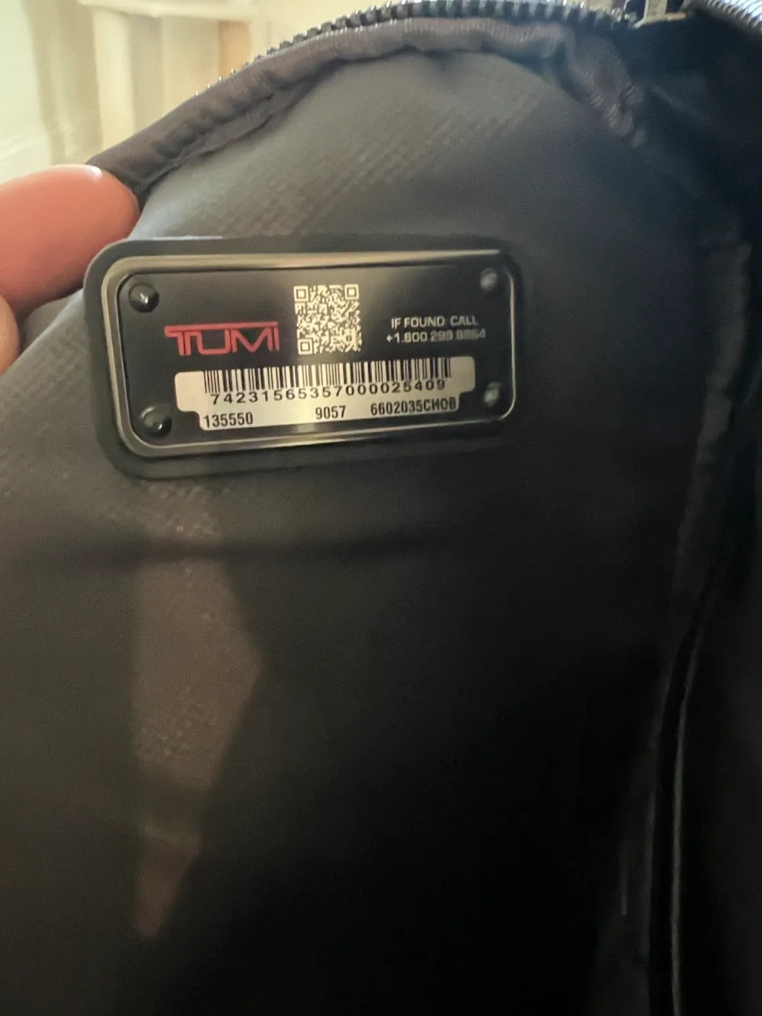 Tumi Sling Bag - Black image indicator(8)