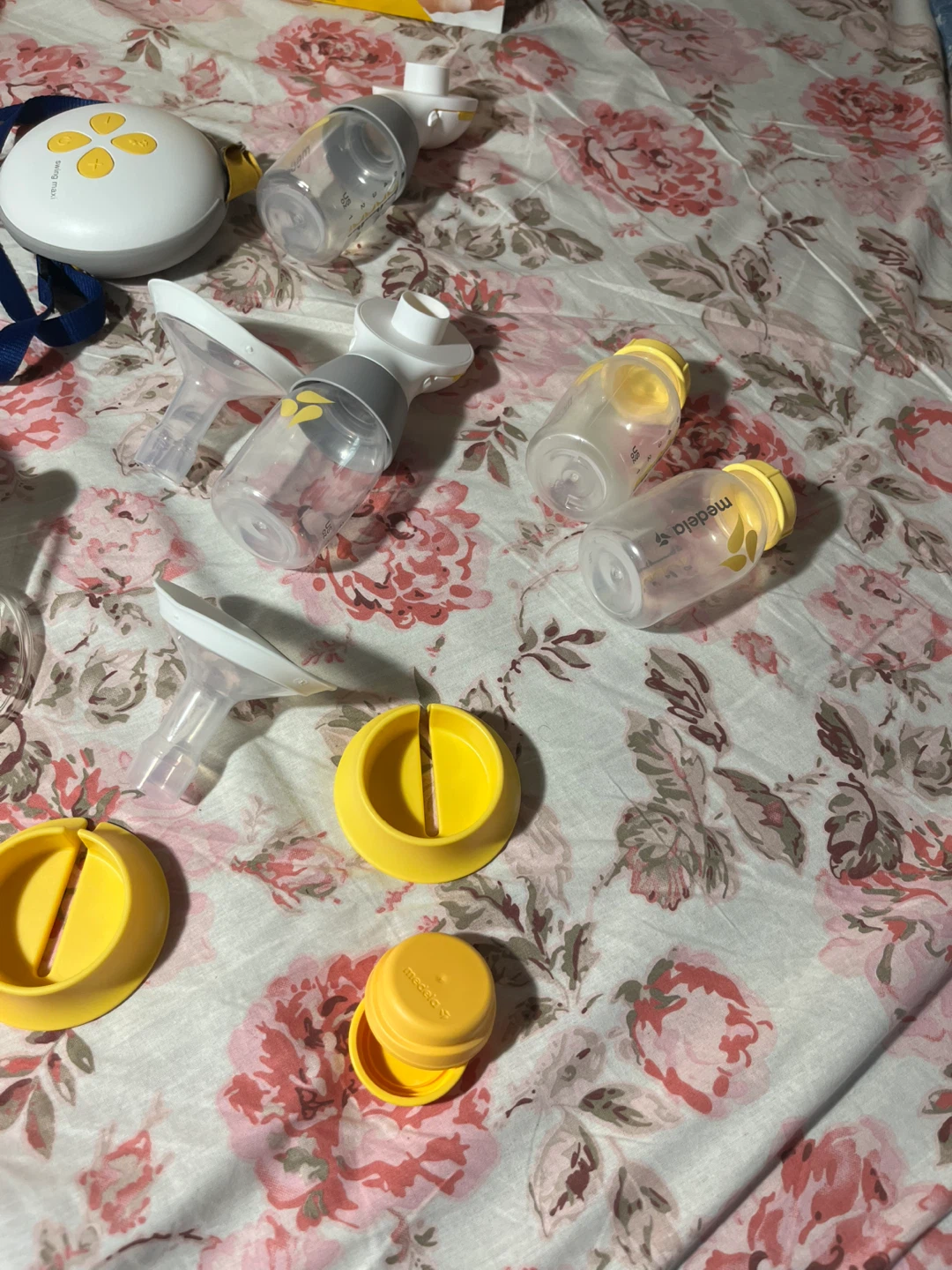 Medela Swing Maxi Breast Pump🥕 - photo 3