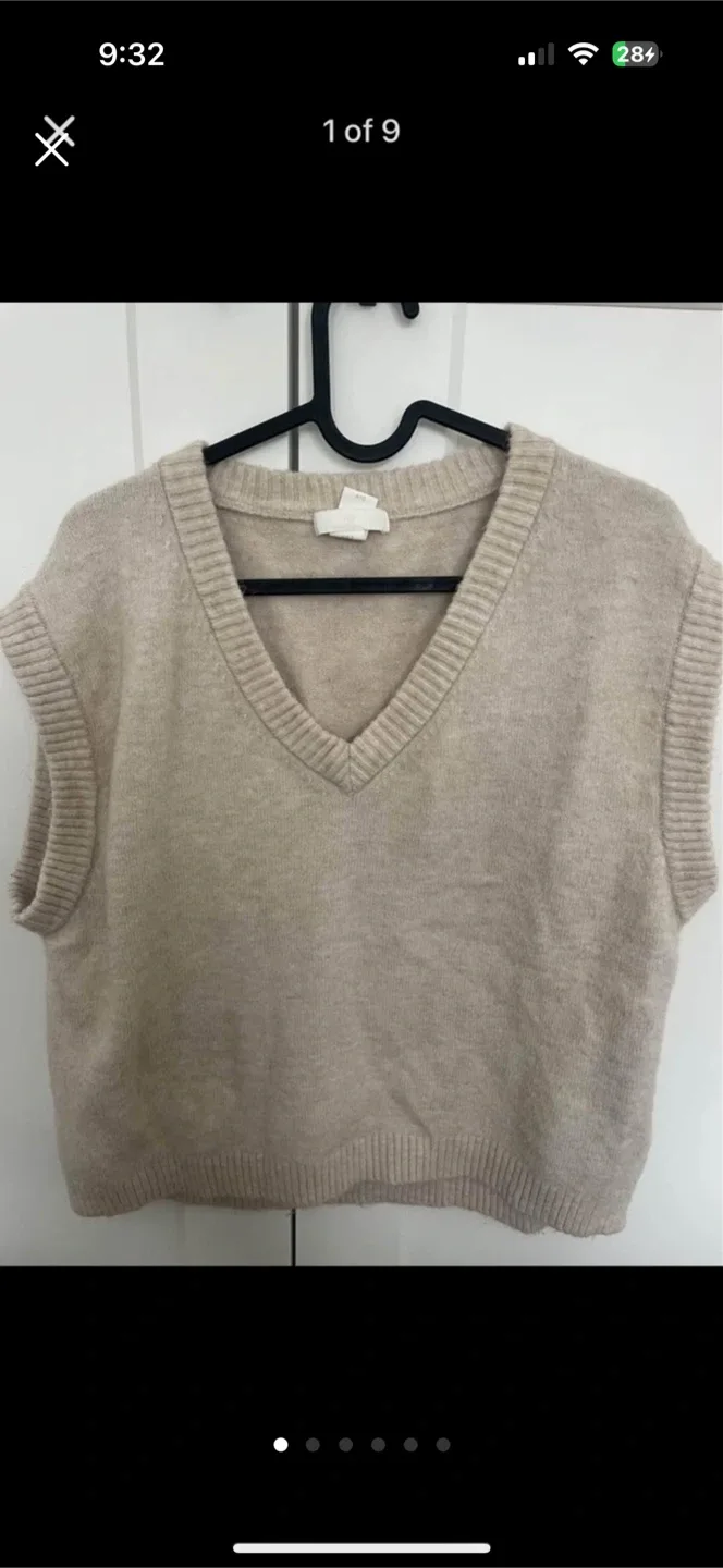 H&M Knit Sweater Vest - Size S thumbnail