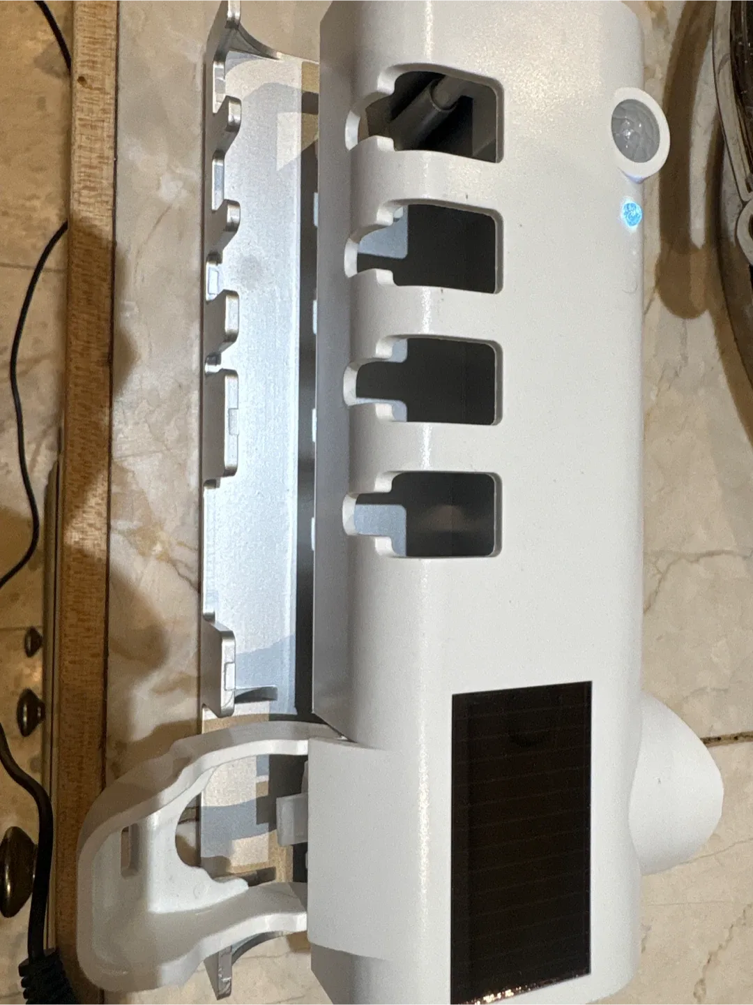 Toothbrush Sanitizer image indicator(2)