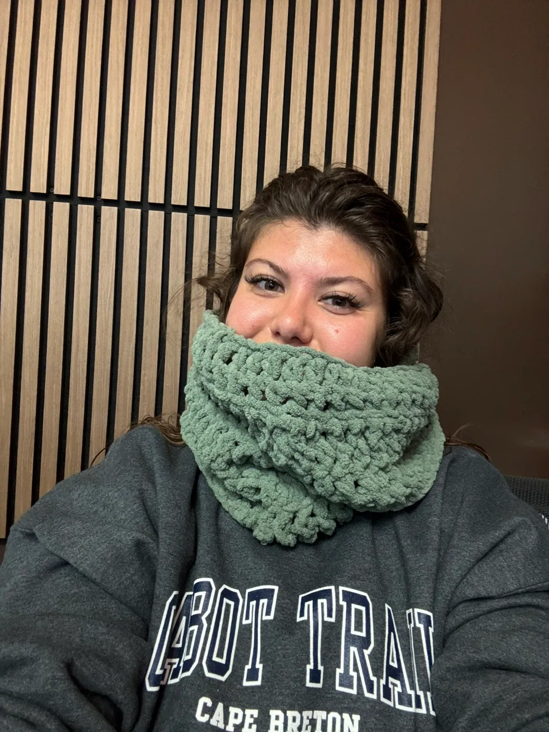 Handmade Chunky Knit Scarves! image indicator(3)