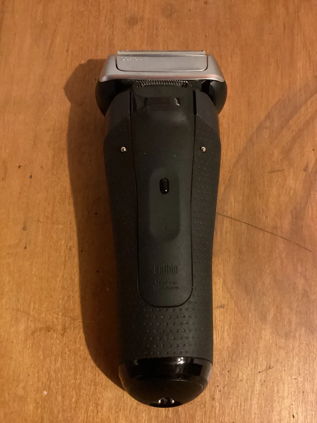 BRAUN SERIES 8 ELECTRIC SHAVER image indicator(4)