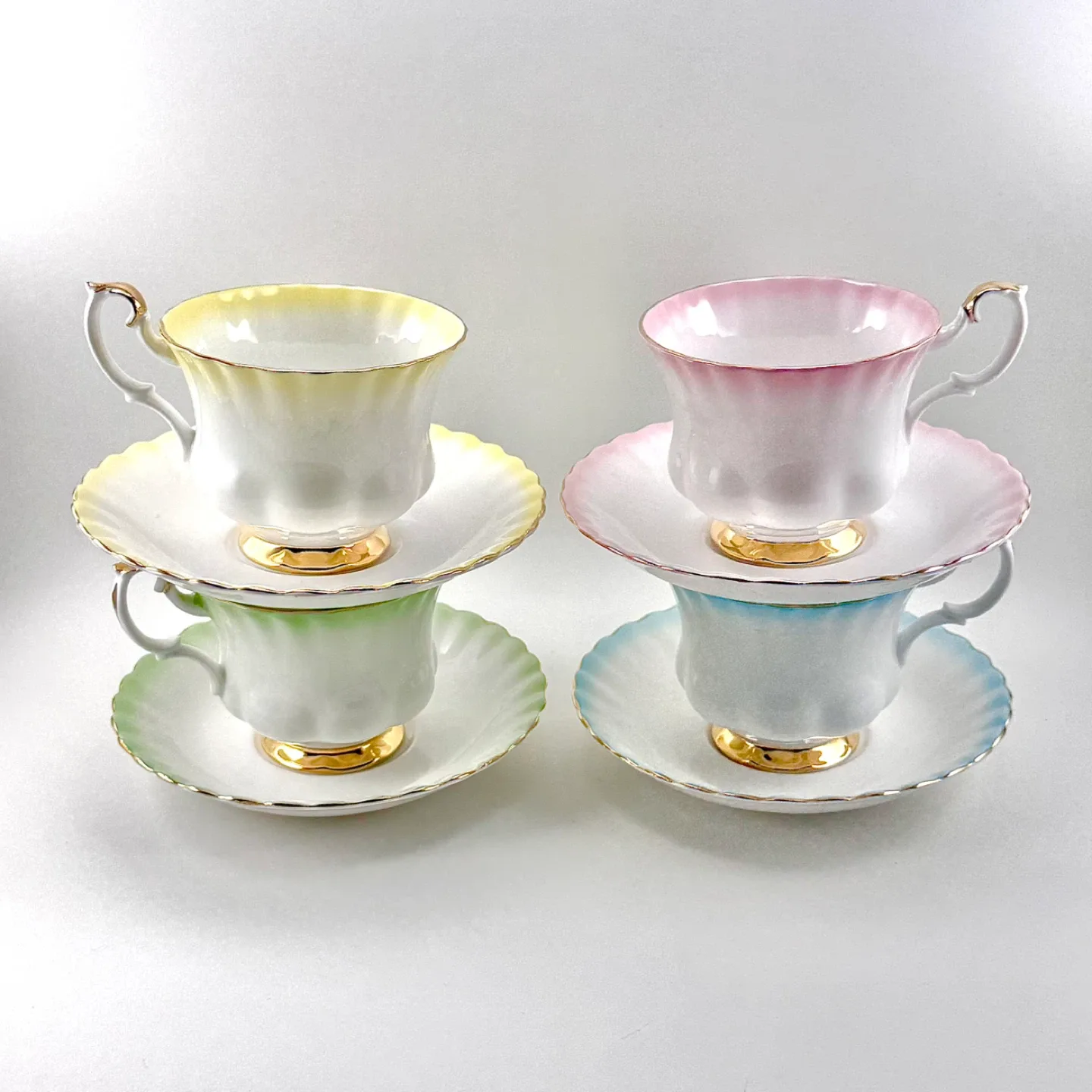 Set of 4 Royal Albert Rainbow Series teacups image indicator(2)