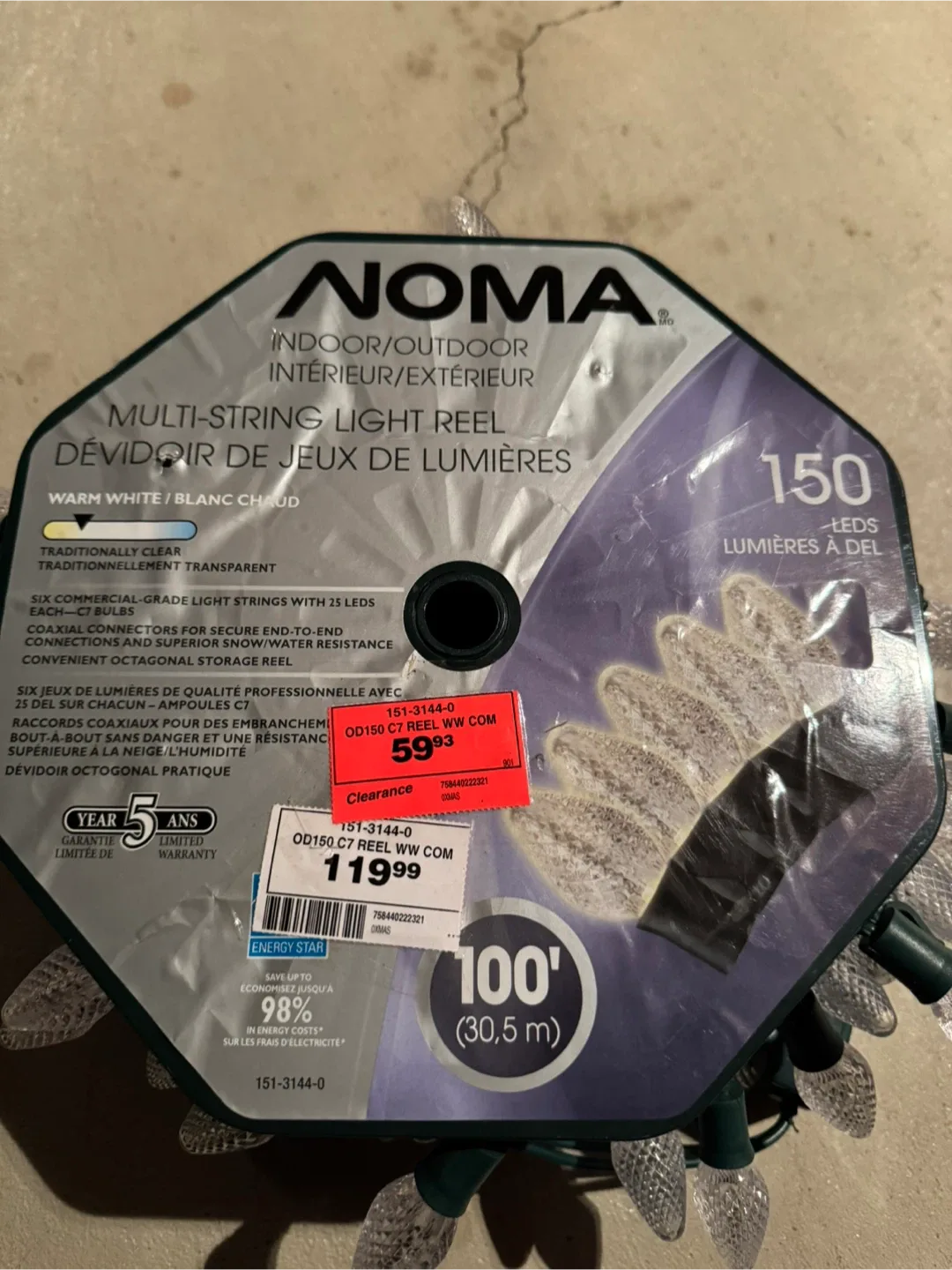 Christmas indoor and outdoor lights thumbnail