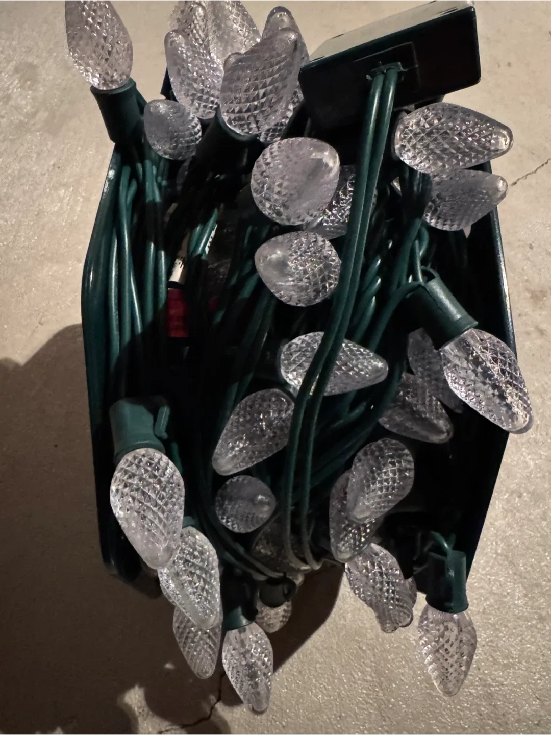 Christmas indoor and outdoor lights image indicator(2)