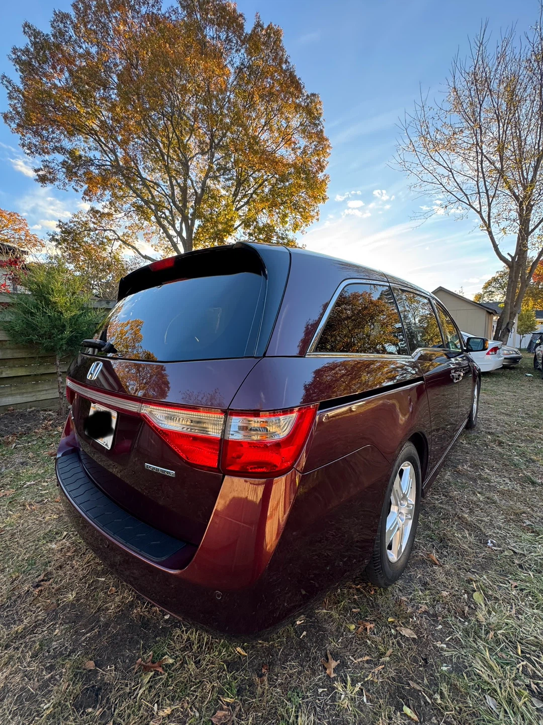 Honda Odyssey Minivan - photo 2