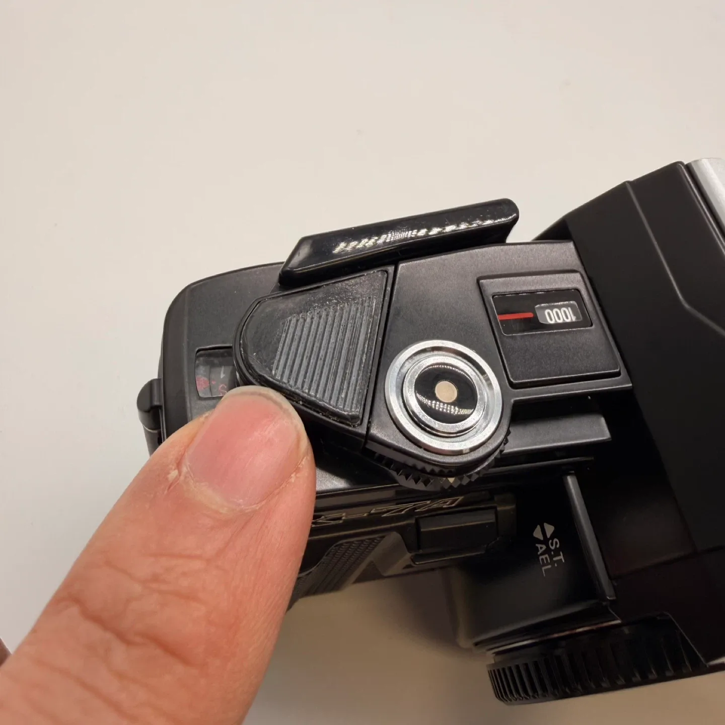 Minolta X-7A 35mm Film Camera – New Open Box image indicator(10)