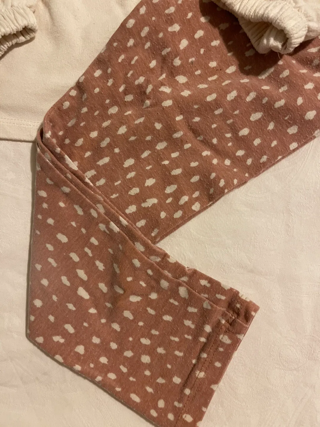 Twee.co Girls Deer Outfit size 5T image indicator(3)