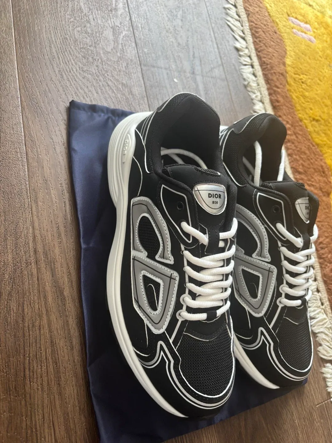 Dior B30 Black Sneakers image indicator(2)