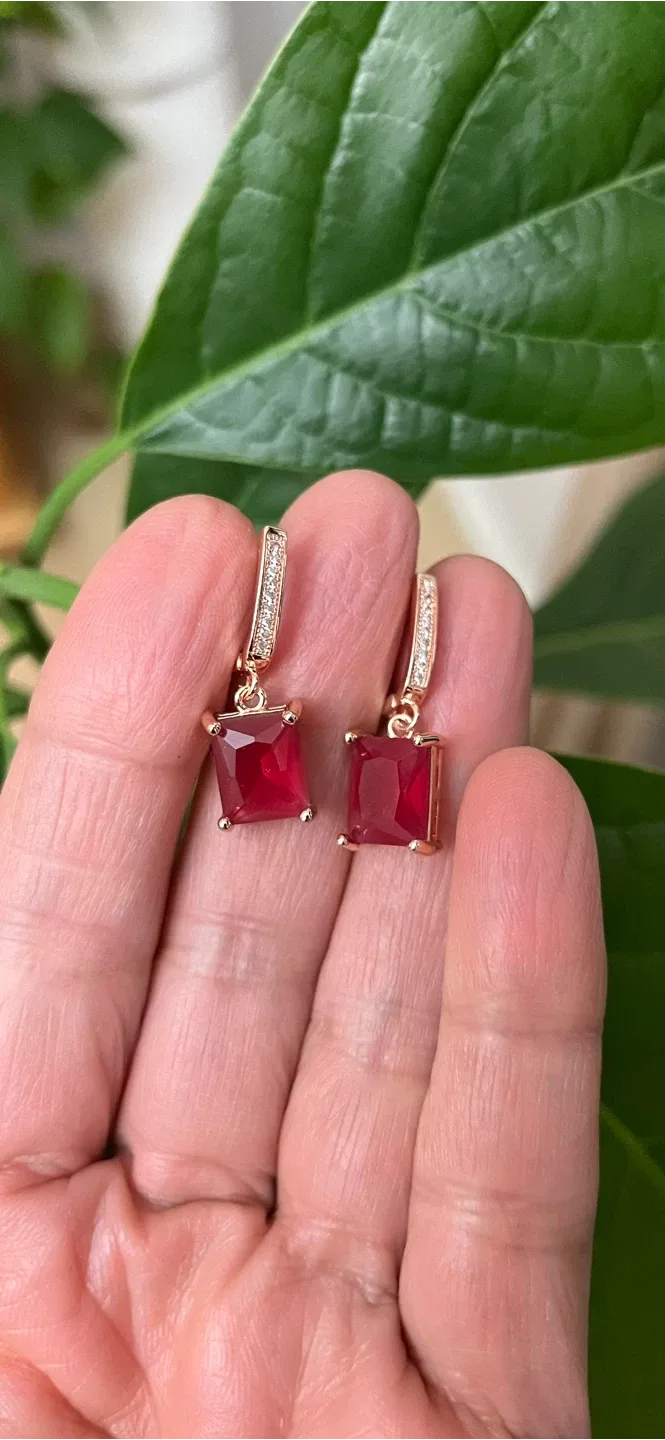 Red zirconia Gemstone Drop Earrings. Gold plated