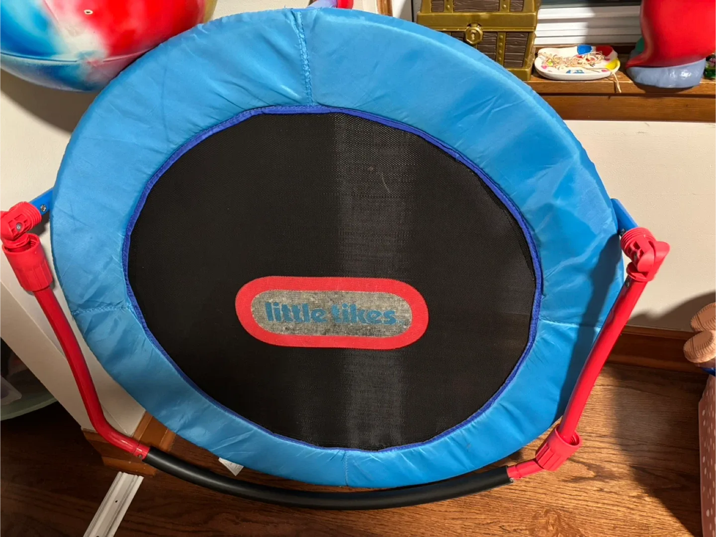 Little Tikes Trampoline - Great Condition! image indicator(2)