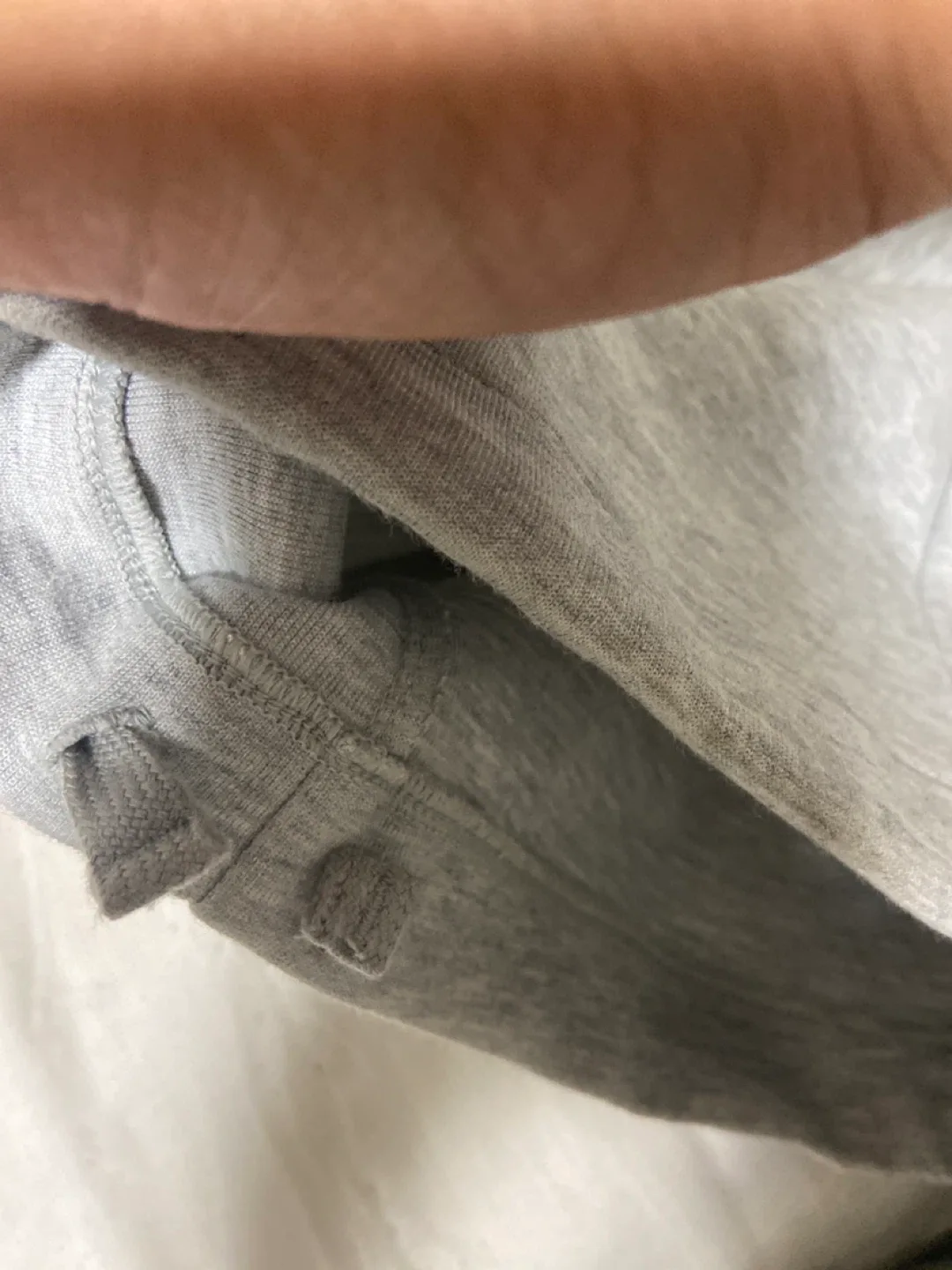 Uniqlo Grey Sweatpants - Size M image indicator(3)