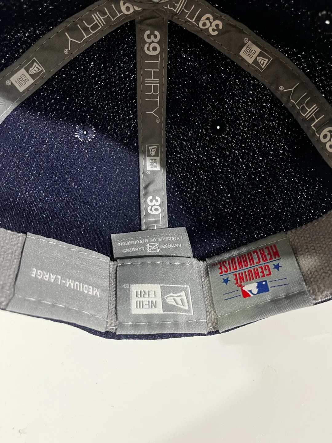 Toronto Blue Jays New Era 39THIRTY Hat - M/L image indicator(3)