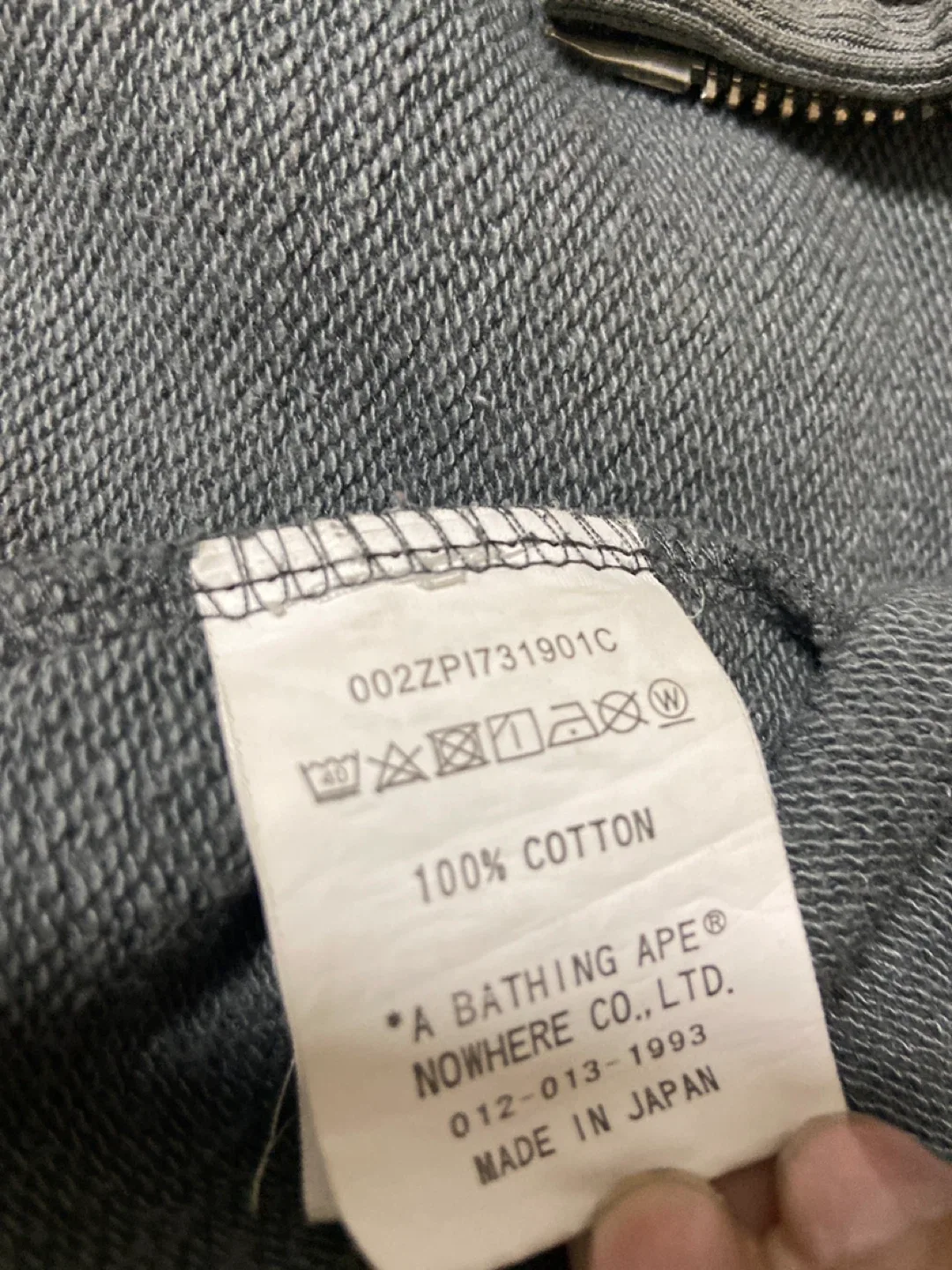 A Bathing Ape (BAPE) Camo Hoodie - Size L image indicator(5)