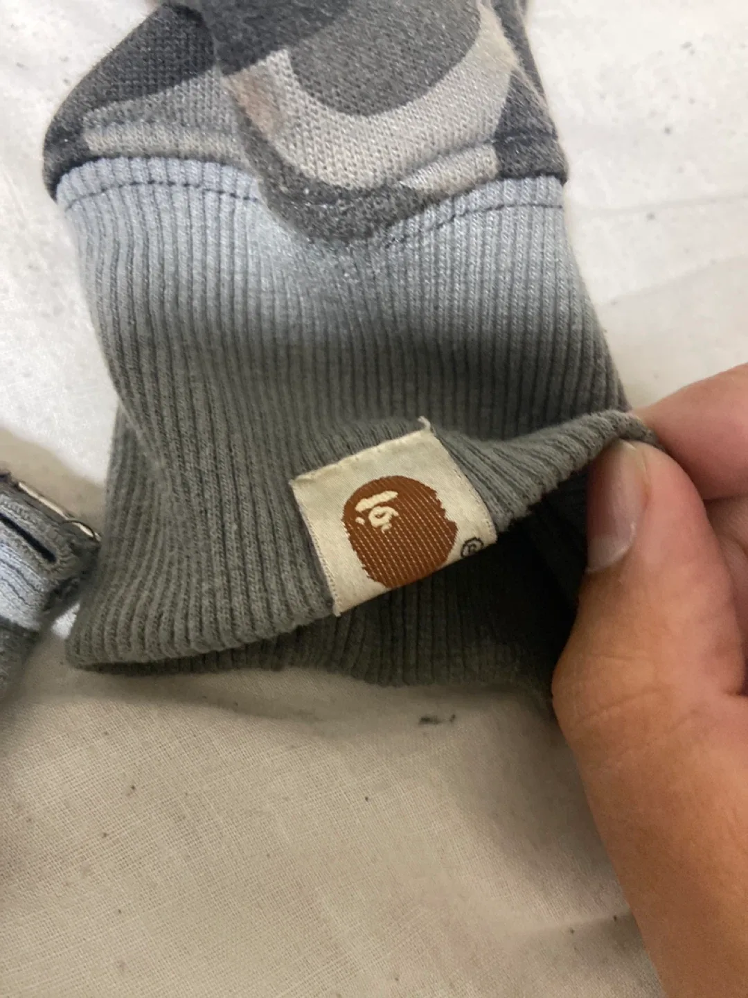 A Bathing Ape (BAPE) Camo Hoodie - Size L image indicator(6)