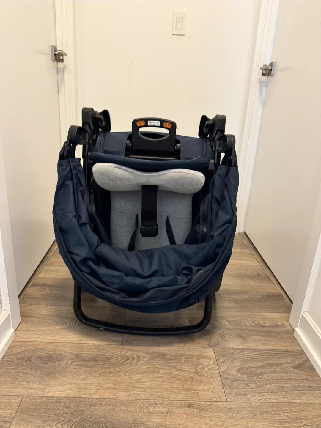 Chicco Bravo LE Travel System Stroller - Navy image indicator(4)