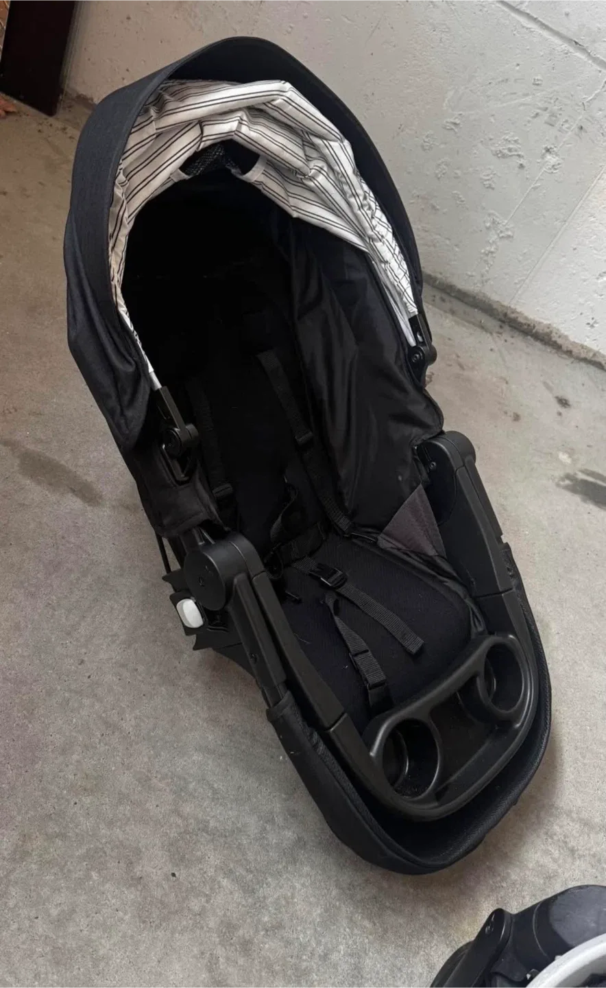 Graco Stroller - Great Condition! image indicator(2)